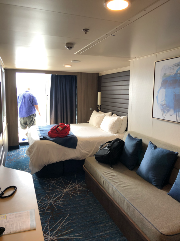 Mid-Ship Mini-Suite with Balcony, Cabin Category MA, Norwegian Bliss