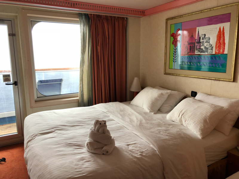 Balcony Stateroom Cabin Category 8C Carnival Glory   C80bfee81baffee953a12619170e70f5 800 