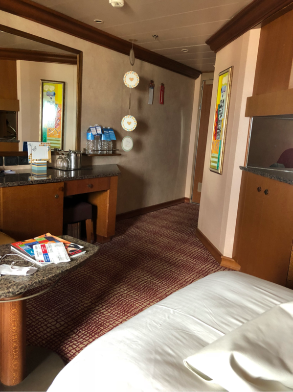 Junior Suite Cabin Category Yu Carnival Liberty