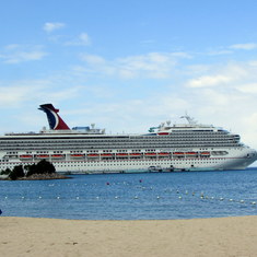 Ship from the beach at Ocho Rios