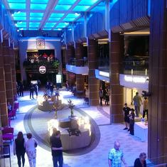 Central Atrium - shops, bars, pizza, cakes etc