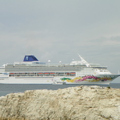 Pretty ship