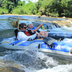 Rafting in Belize