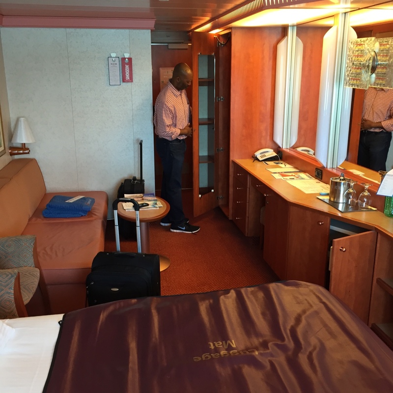 Oceanview Stateroom Cabin Category 6c Carnival Splendor