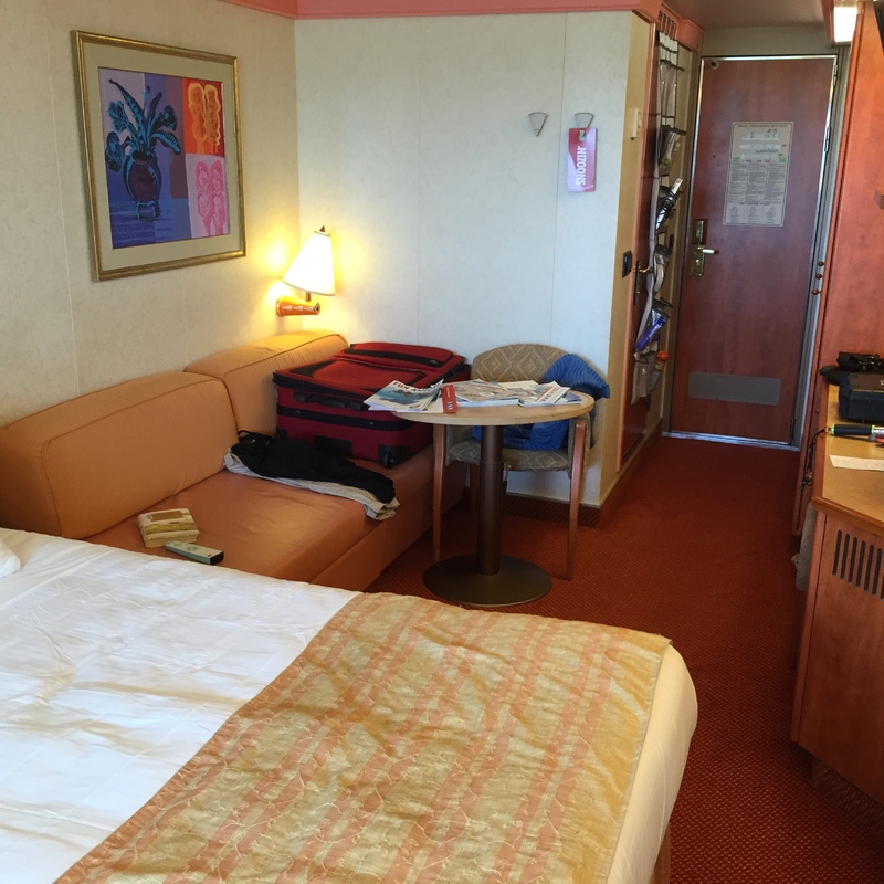 Balcony Cabin 8408 on Carnival Glory, Category 8D