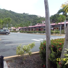 St. Thomas shopping by the dock