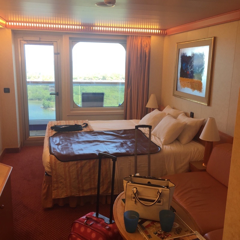 Balcony Cabin 8367 on Carnival Conquest, Category 8D