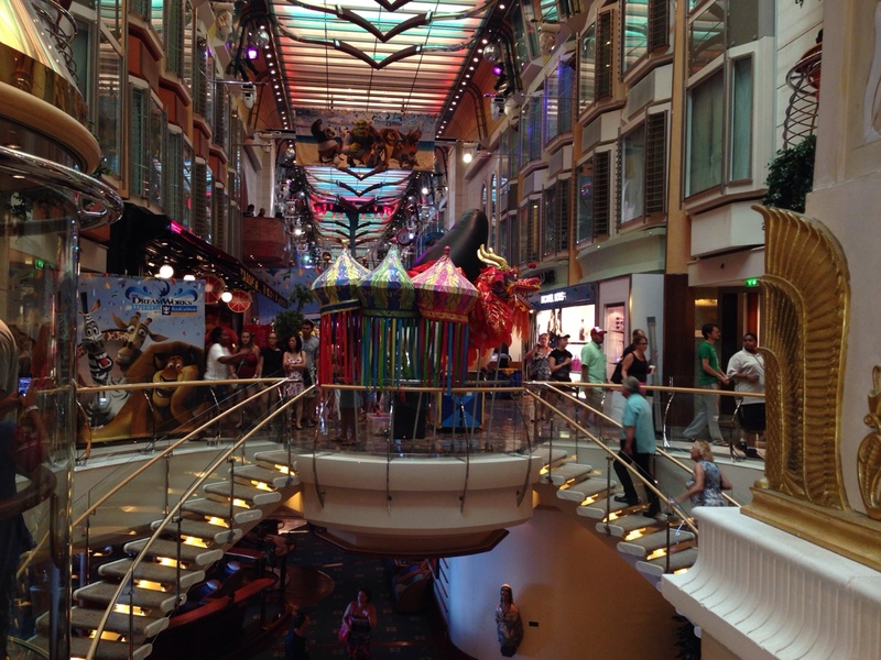 freedom of the seas cruise ship activities