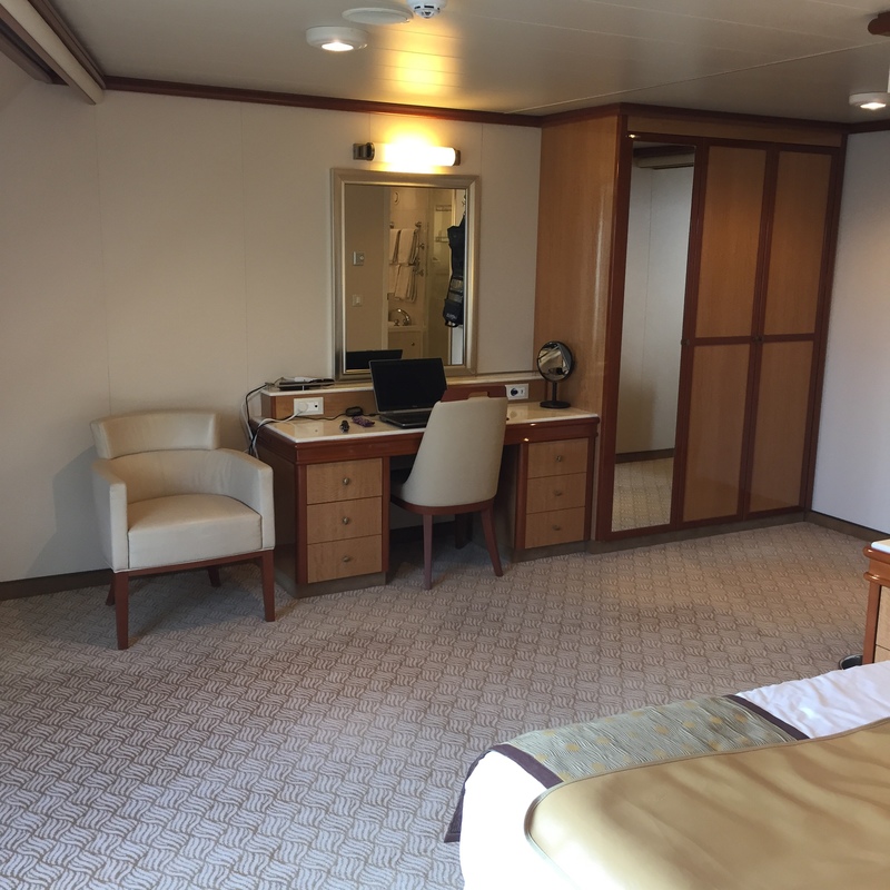 Suite A101 on Royal Princess, Category WW