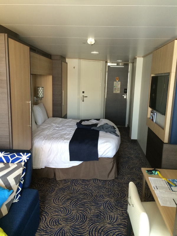 Deluxe Obstructed Oceanview Stateroom with Balcony, Cabin Category DO ...