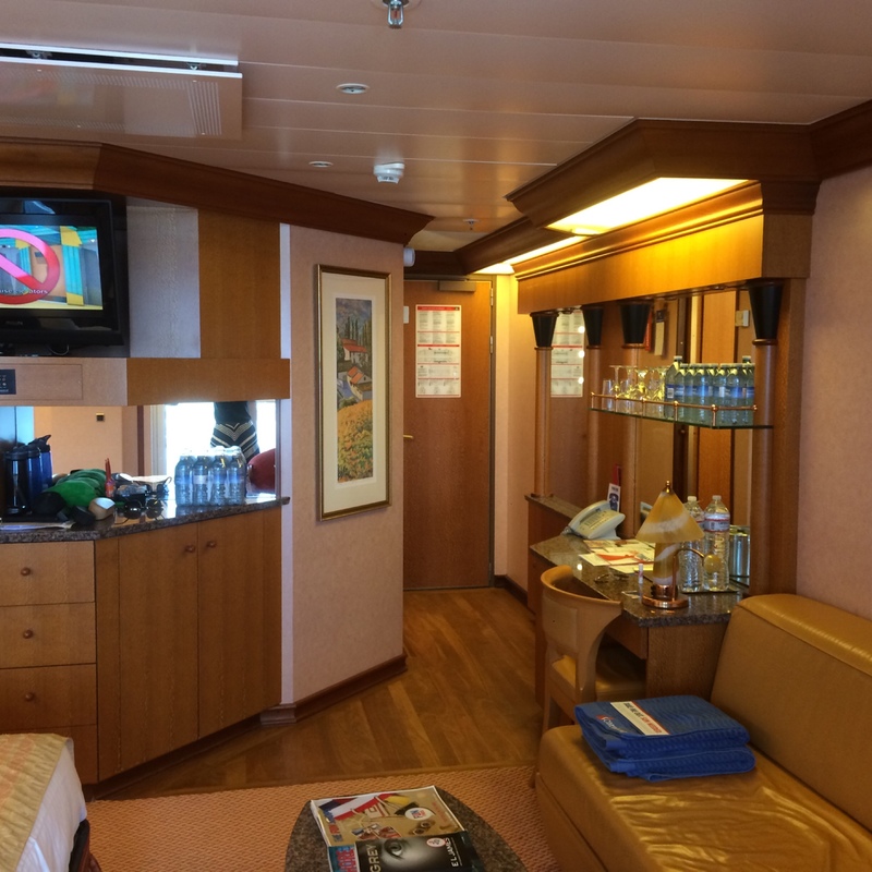 Suite 6197 on Carnival Pride, Category U3