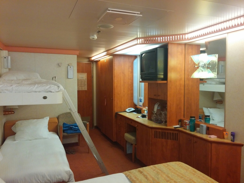 Oceanview Stateroom, Cabin Category 6C, Carnival Valor