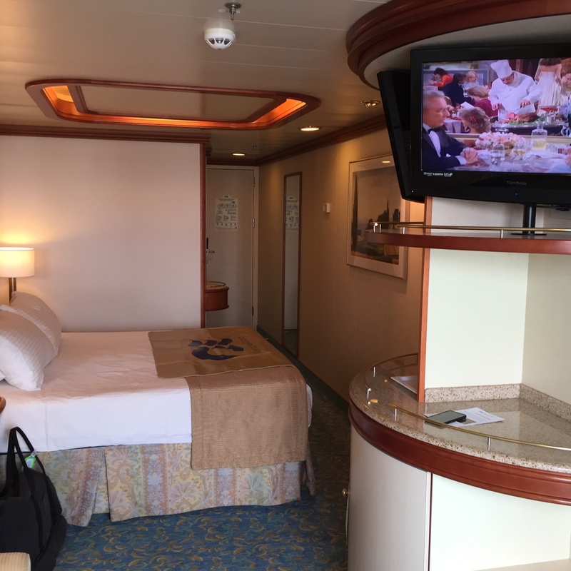 Mini-Suite, Cabin Category QO, Coral Princess