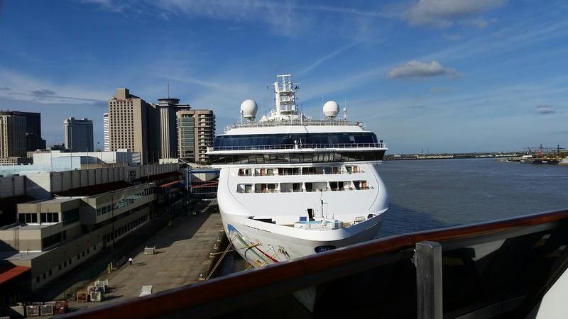 Balcony Cabin 7459 on Carnival Dream, Category Q9