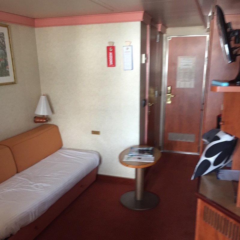 Balcony Cabin 8249 on Carnival Valor, Category 8C