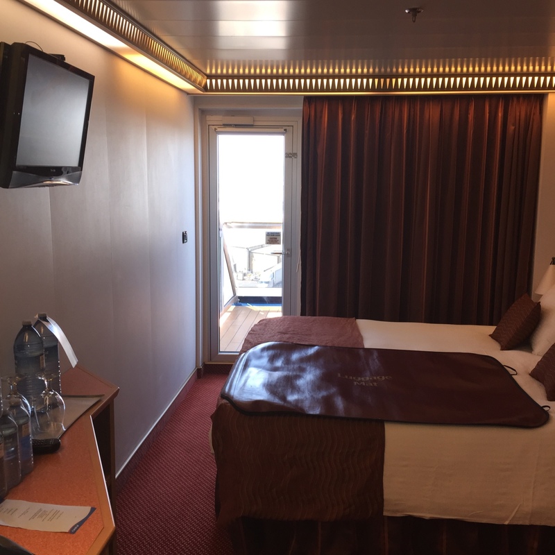 Balcony Cabin 7467 on Carnival Magic, Category 8M