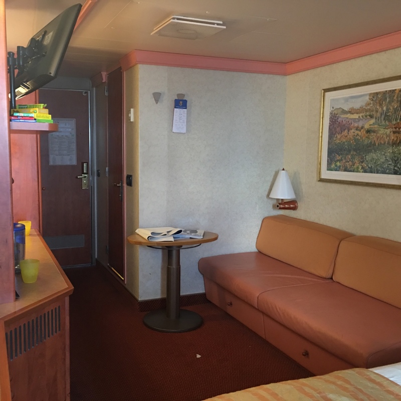 Balcony Cabin 7435 on Carnival Valor, Category 8B