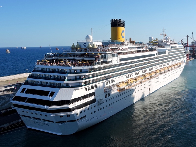 Costa Favolosa Reviews and Photos