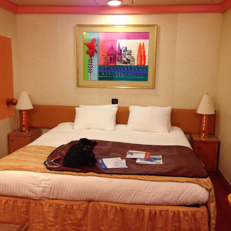 inside-cabin-1295-on-carnival-glory-category-4b