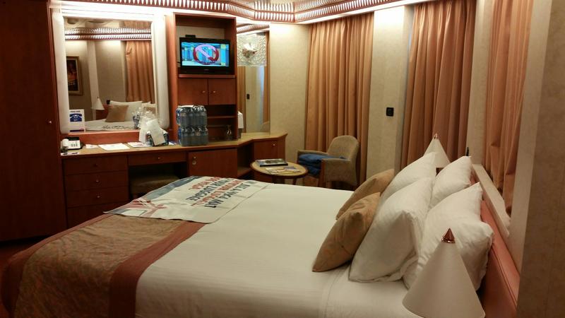 Premium Vista Balcony Stateroom, Cabin Category Q9, Carnival Freedom