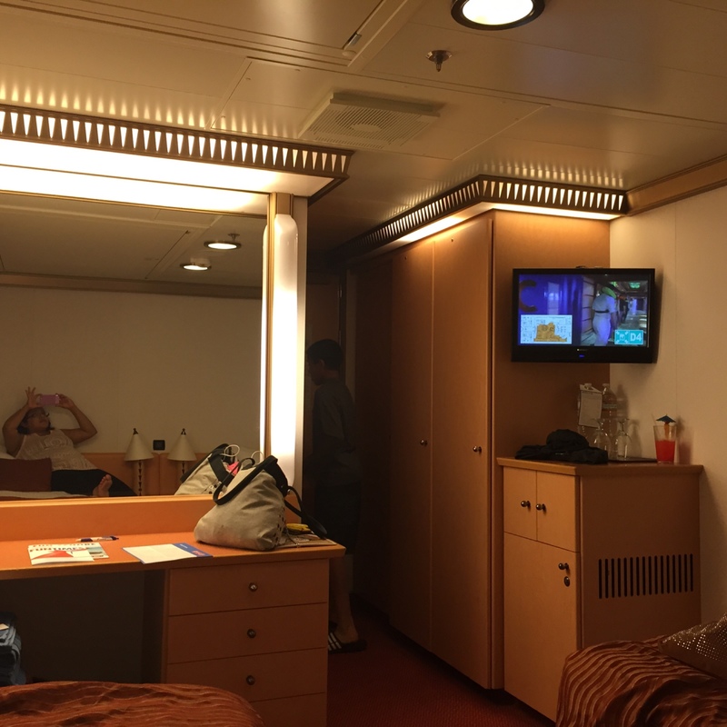 Carnival Magic Cabins and Staterooms - Cruiseline.com