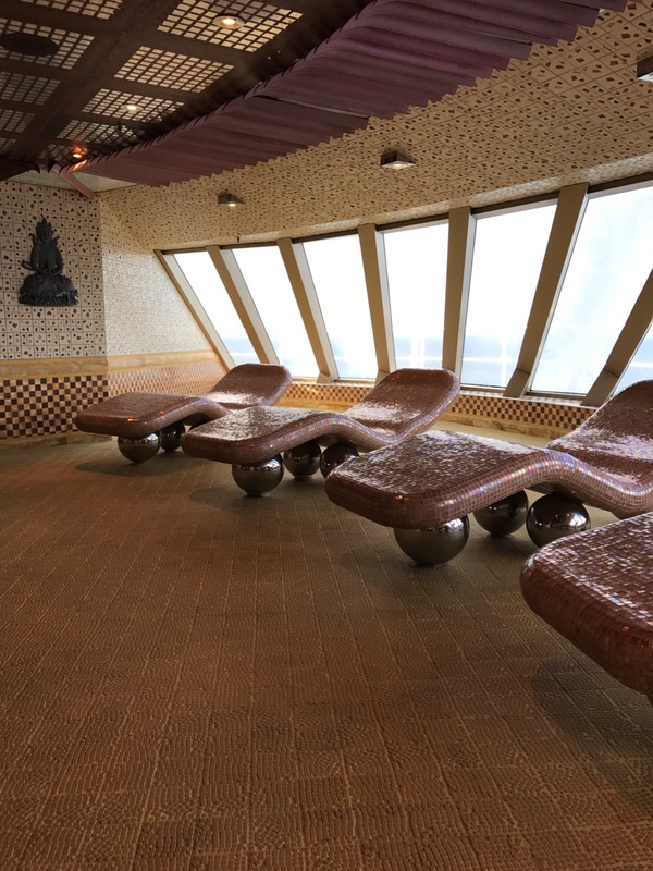 Carnival Dream Features and Amenities