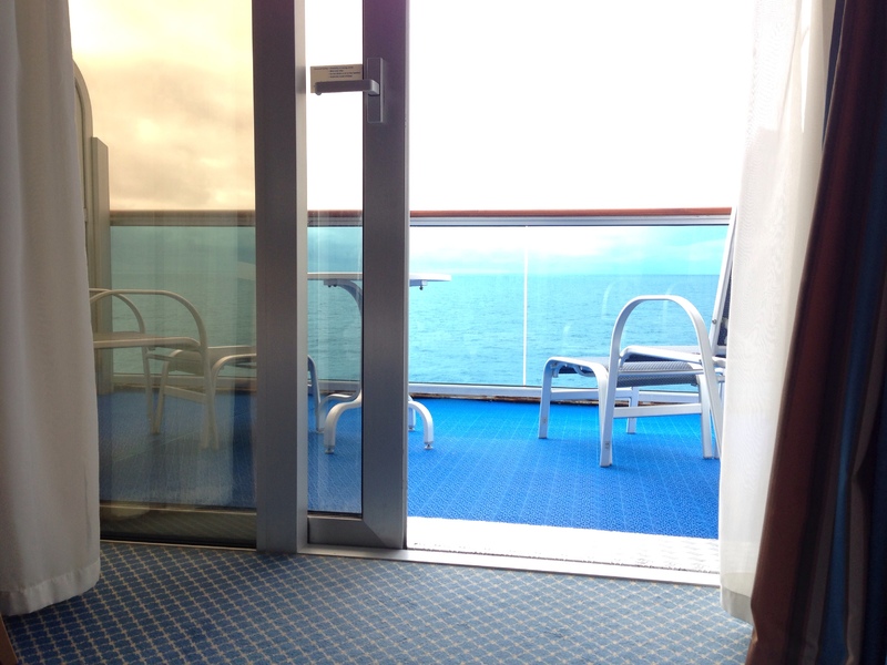 Premium Balcony Stateroom, Cabin Category B2, Emerald Princess