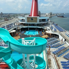 Carnival Triumph Features and Amenities