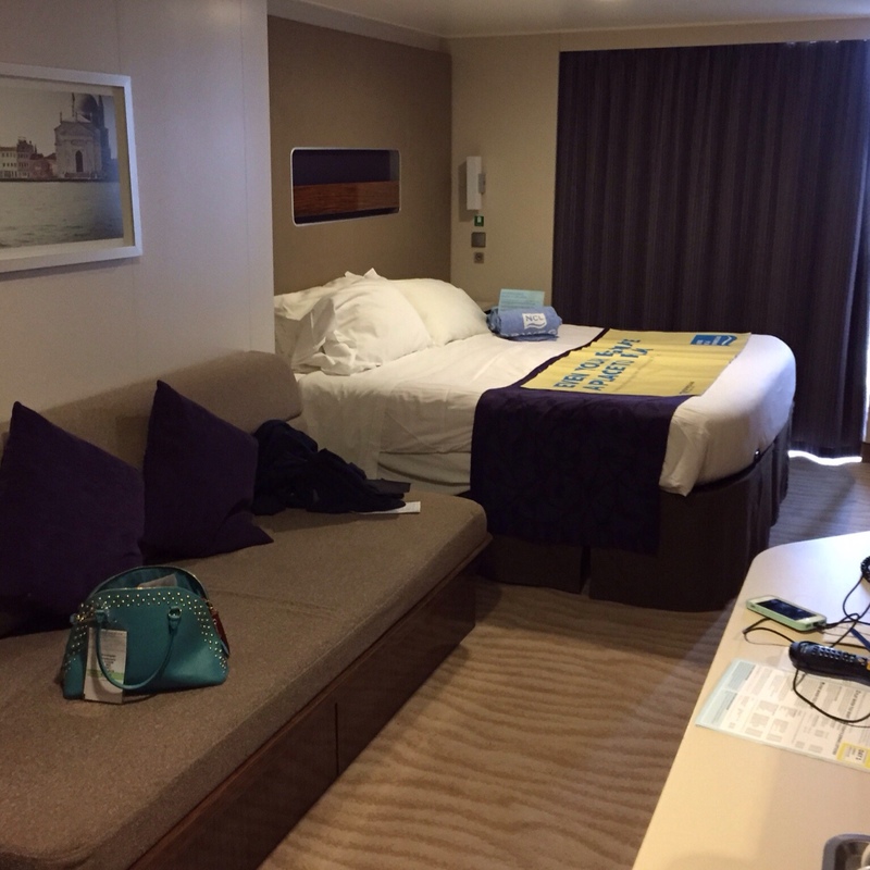 Suite 13228 on Norwegian Breakaway, Category MA