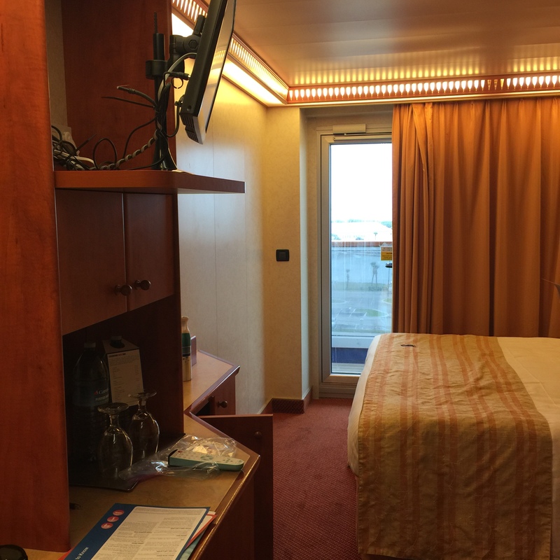 Balcony Cabin 7336 on Carnival Valor, Category 8C