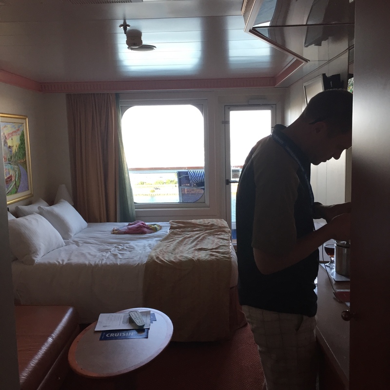 Carnival Splendor Cabins and Staterooms