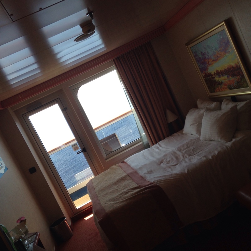 Balcony Cabin 7351 on Carnival Splendor, Category 8C