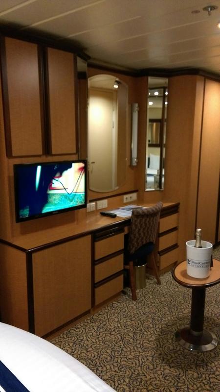 Interior Stateroom, Cabin Category SN, Brilliance of the Seas