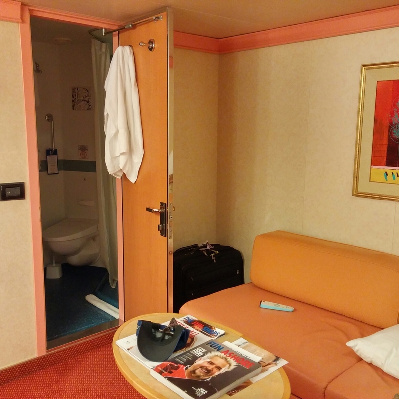 Interior Bunk Bed Stateroom, Cabin Category 1A, Carnival Glory