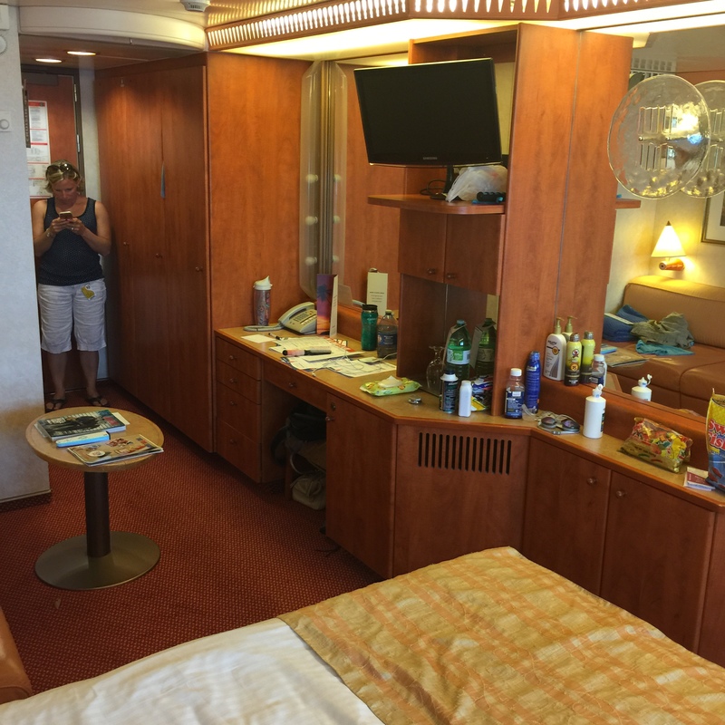 Carnival Pride Cabins and Staterooms - Cruiseline.com